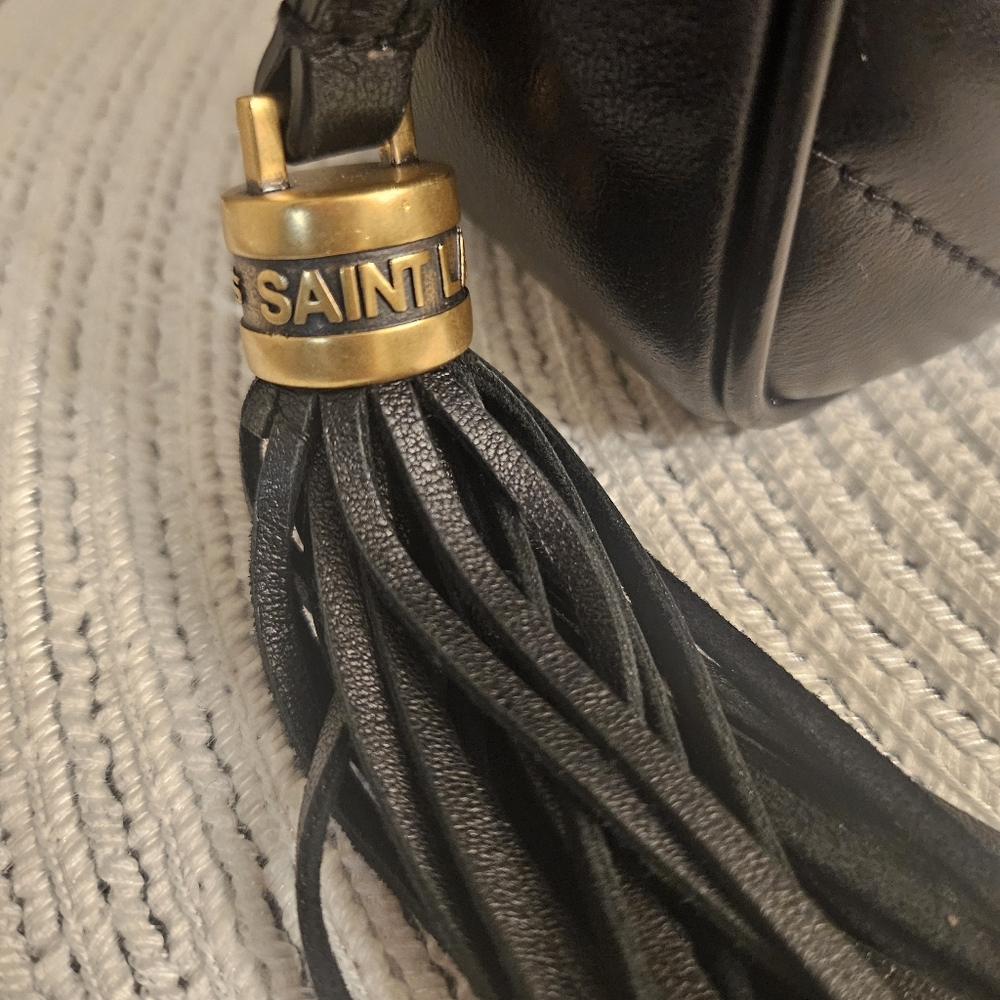 🖤 Saint Laurent YSL Lou Camera Bag Black Chevron Calfskin - Picture 5 of 12